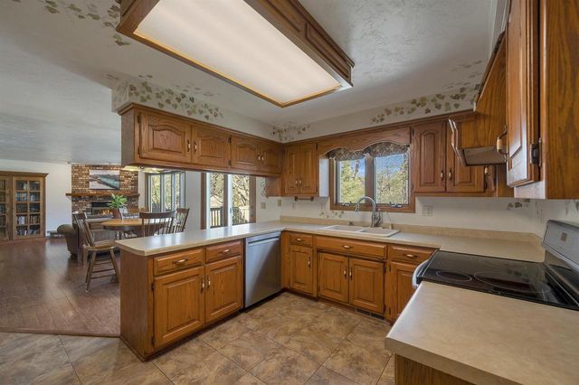 2941 MAYFLOWER ROAD, Green Bay, WI 54311