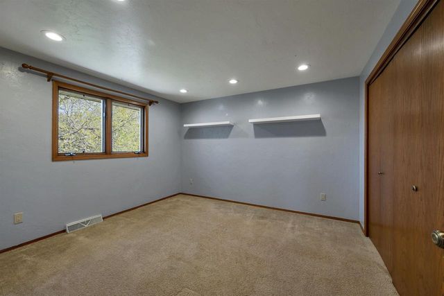 2941 MAYFLOWER ROAD, Green Bay, WI 54311