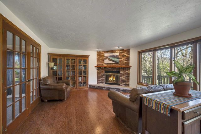 2941 MAYFLOWER ROAD, Green Bay, WI 54311