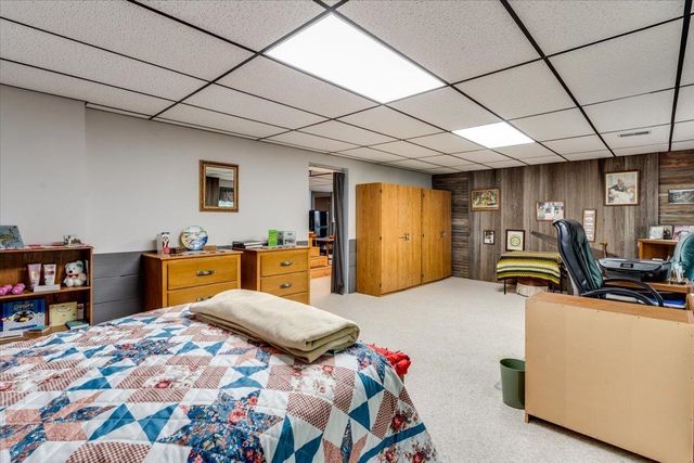 1625 E Sunnydale Lake Cir, Valley Center, KS 67147