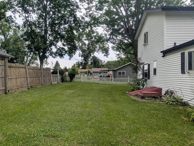 1416 Blodgett LANE, Delavan, WI 53115