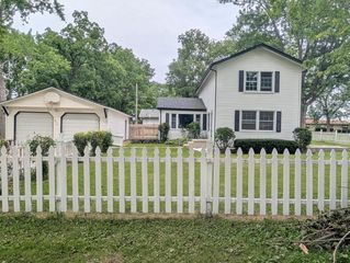 1416 Blodgett LANE, Delavan, WI 53115