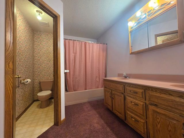 35448 Highway 47 NW, Cambridge, MN 55008