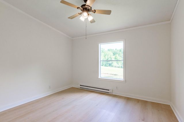2479 Shut In Gap Road, Spring City, TN 37381