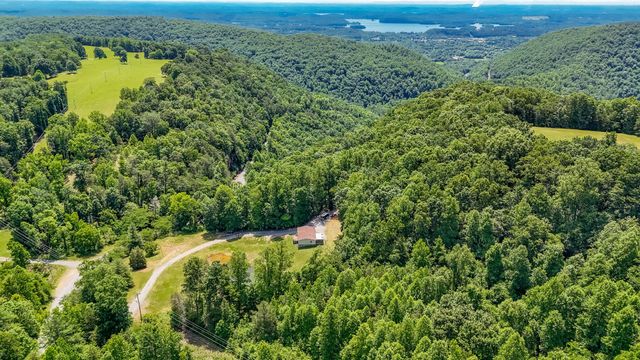 2479 Shut In Gap Road, Spring City, TN 37381