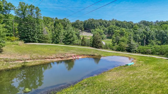 2479 Shut In Gap Road, Spring City, TN 37381