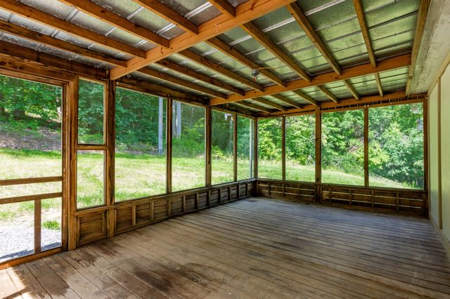 2479 Shut In Gap Road, Spring City, TN 37381