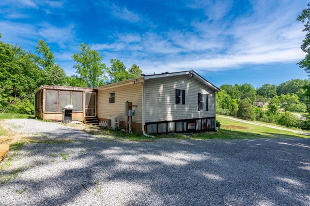 2479 Shut In Gap Road, Spring City, TN 37381