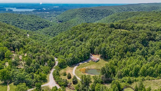 2479 Shut In Gap Road, Spring City, TN 37381