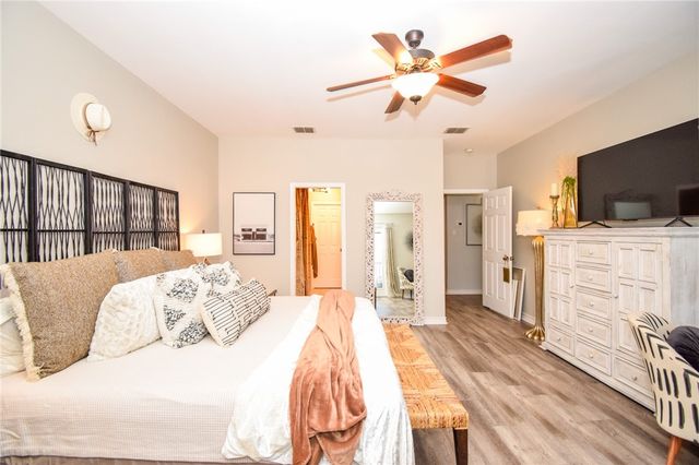 15422 Seamount Cay Ct 203, Corpus Christi, TX 78418