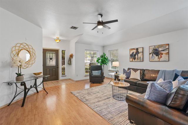 4101 Natural Bridge CT, Round Rock, TX 78681