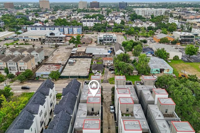 1166 W 19th Street, Houston, TX 77008