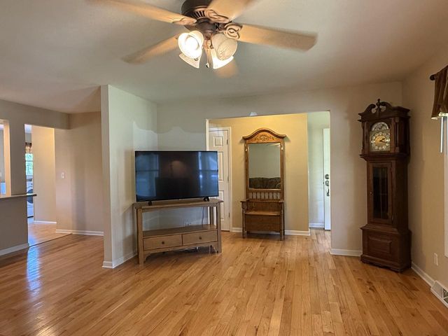 W290N8275 Florencetta HEIGHTS, Hartland, WI 53029