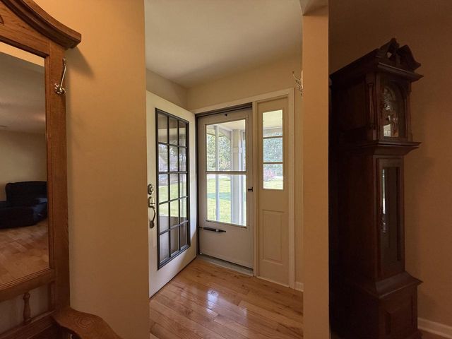 W290N8275 Florencetta HEIGHTS, Hartland, WI 53029