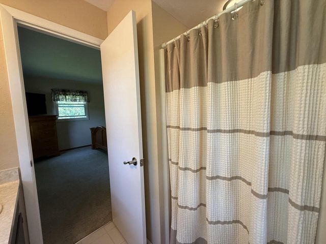 W290N8275 Florencetta HEIGHTS, Hartland, WI 53029