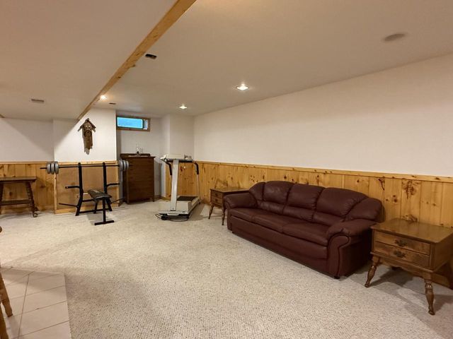 W290N8275 Florencetta HEIGHTS, Hartland, WI 53029