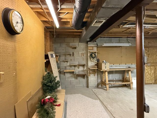 W290N8275 Florencetta HEIGHTS, Hartland, WI 53029