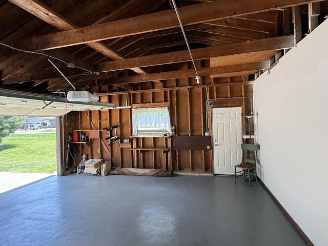 W290N8275 Florencetta HEIGHTS, Hartland, WI 53029