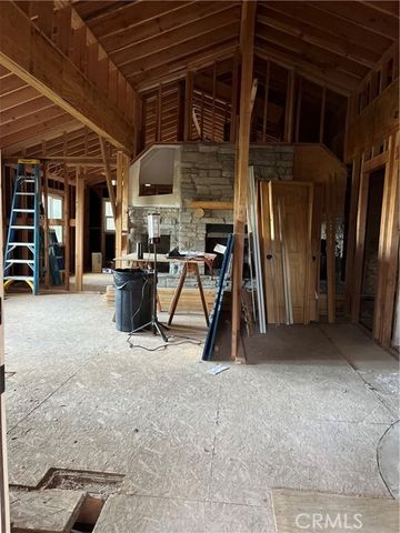 28387 Larchmont, Lake Arrowhead, CA 92352