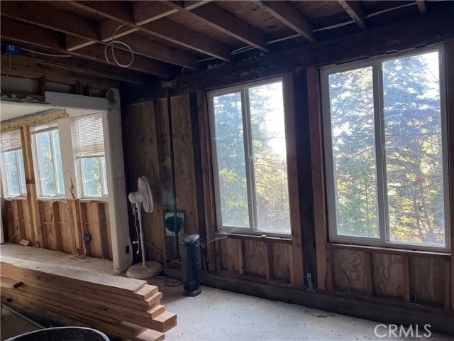 28387 Larchmont, Lake Arrowhead, CA 92352