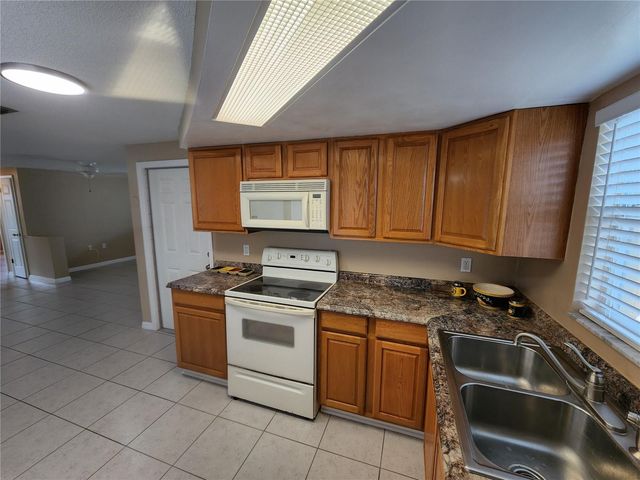 3221 FAIRMOUNT DRIVE, Holiday, FL 34691