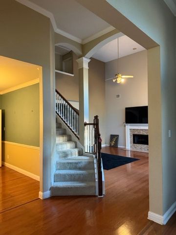 1409 Mayflower Lane, Lewisville, TX 75077