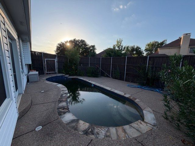 1409 Mayflower Lane, Lewisville, TX 75077