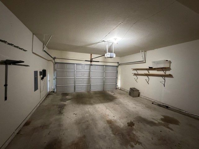 1409 Mayflower Lane, Lewisville, TX 75077