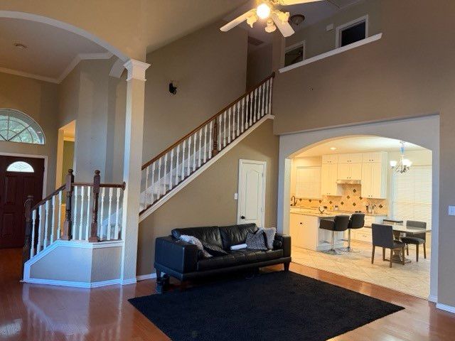 1409 Mayflower Lane, Lewisville, TX 75077