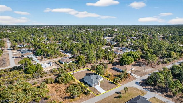 763 Cadis ST E, Lehigh Acres, FL 33974