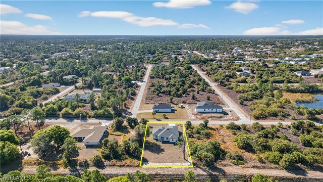 763 Cadis ST E, Lehigh Acres, FL 33974
