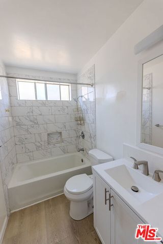 1426 S Orange Grove Avenue, Los Angeles, CA 90019