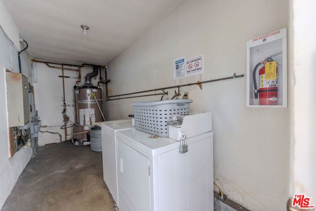 1426 S Orange Grove Avenue, Los Angeles, CA 90019
