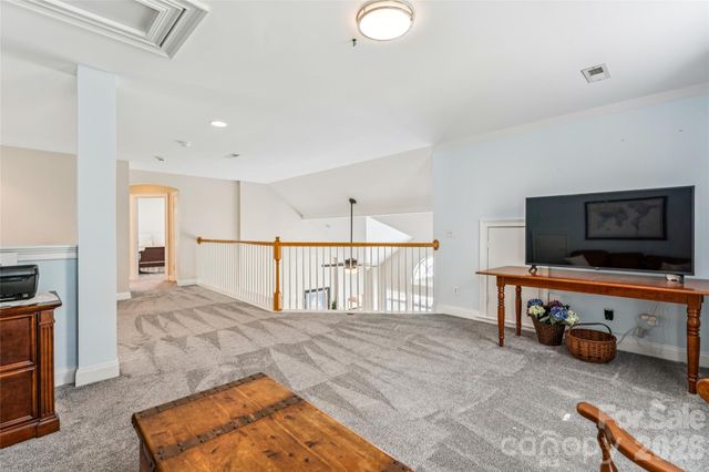 9149 Viscount Lane, Charlotte, NC 28269