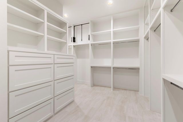 7245 Red Oak Grove Road, Montgomery, TX 77316