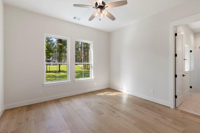 7245 Red Oak Grove Road, Montgomery, TX 77316