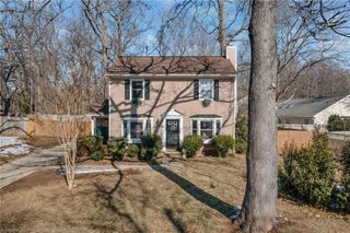 4202 Broadacres Drive, Greensboro, NC 27407