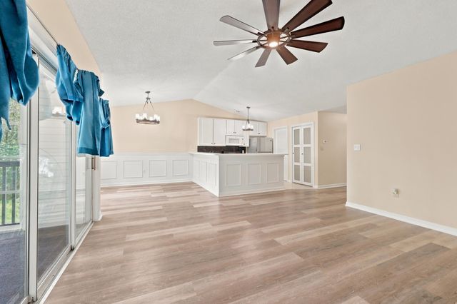 4810 Innisbrook Ct Apt 211, Myrtle Beach, SC 29579