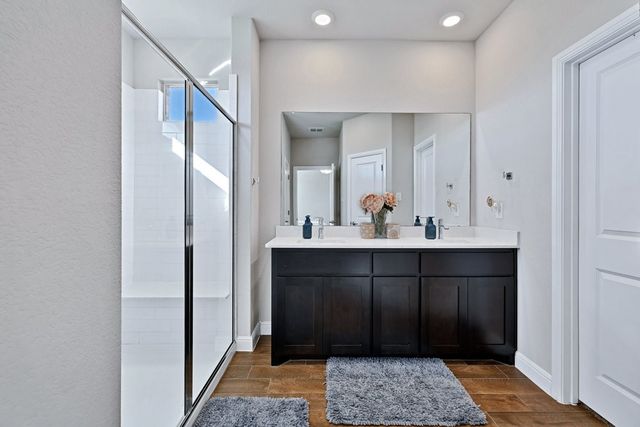 15840 Farringdon Street, Fort Worth, TX 76247