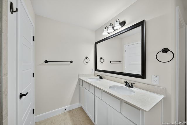 113 Churchill Rd, Boerne, TX 78006