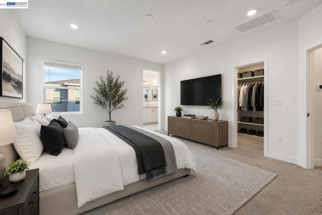 6065 Bullion Ln, Dublin, CA 94568