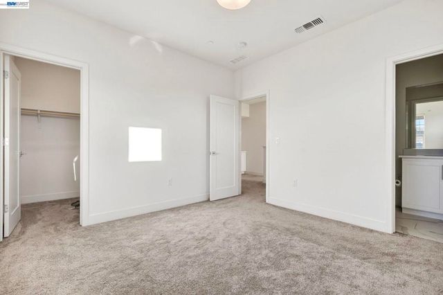 6065 Bullion Ln, Dublin, CA 94568