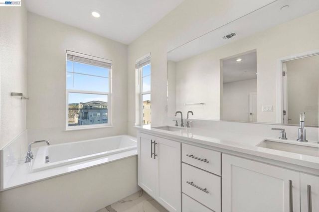 6065 Bullion Ln, Dublin, CA 94568