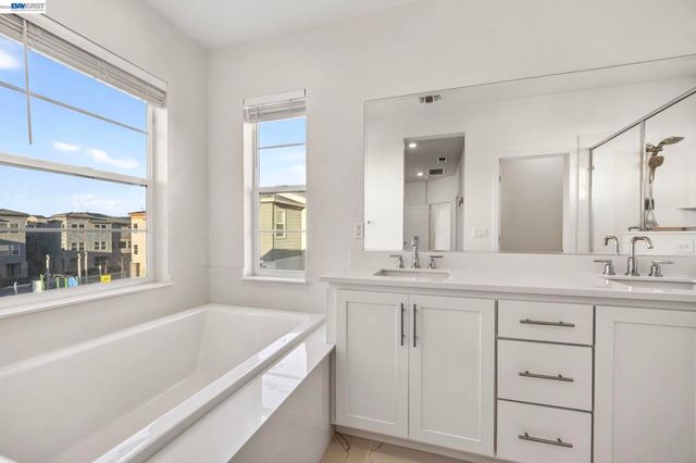 6065 Bullion Ln, Dublin, CA 94568