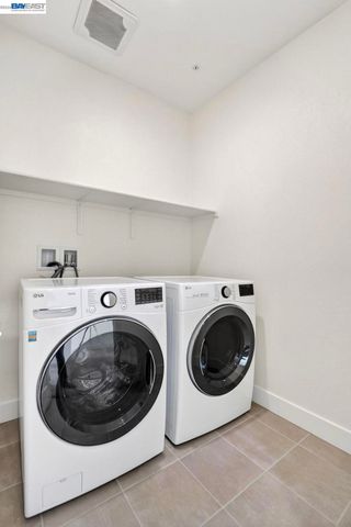 6065 Bullion Ln, Dublin, CA 94568