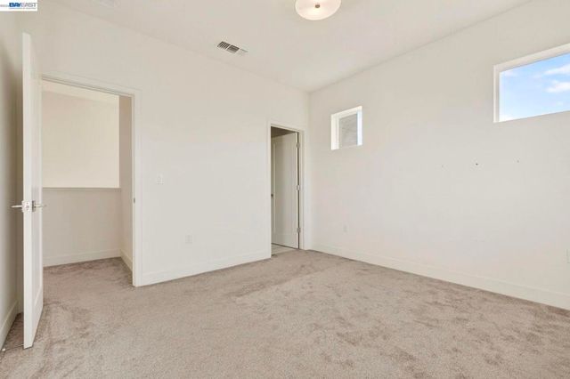 6065 Bullion Ln, Dublin, CA 94568