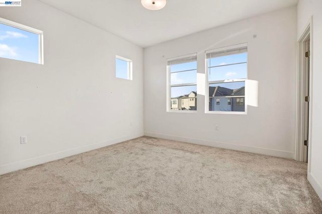 6065 Bullion Ln, Dublin, CA 94568