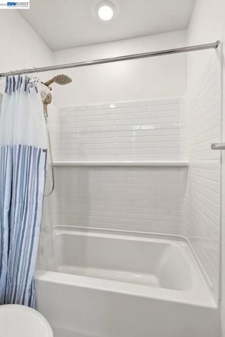 6065 Bullion Ln, Dublin, CA 94568