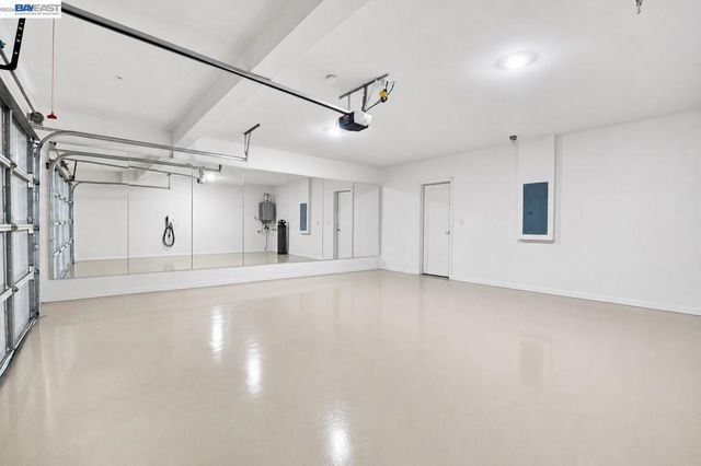 6065 Bullion Ln, Dublin, CA 94568