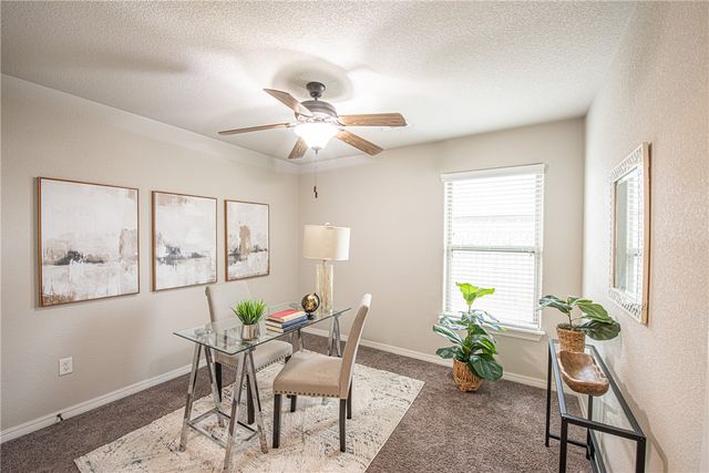 4430 W Anthem Drive, Fayetteville, AR 72704